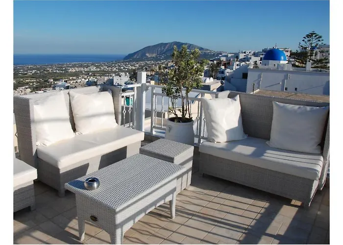 Reverie Santorini 4* Firostefani