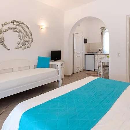 Apartahotel Reverie Santorini 3*