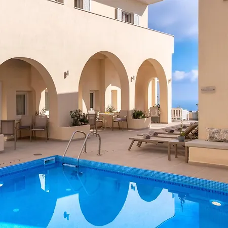 Reverie Santorini 3*