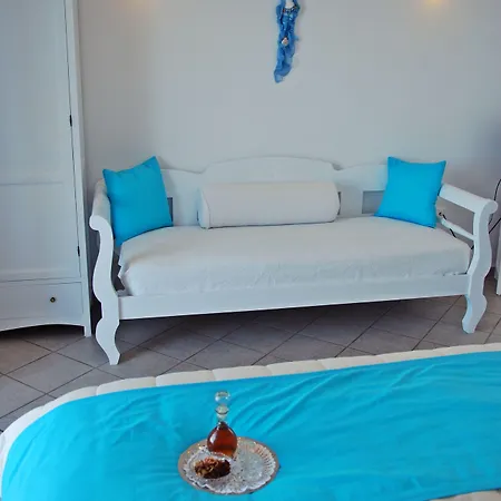 Reverie Santorini Lejlighedshotel 4*