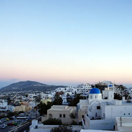 Reverie Santorini 4*