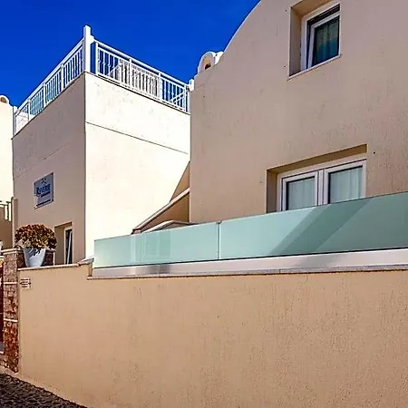Reverie Santorini 4*