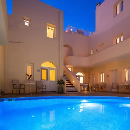 Reverie Santorini 4*