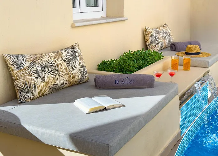 レヴリー サントリーニ