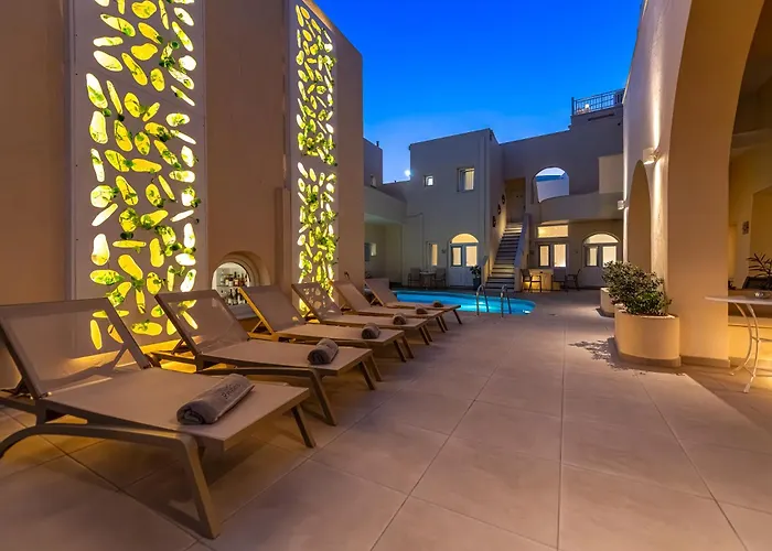 Reverie Santorini Apartmanhotel