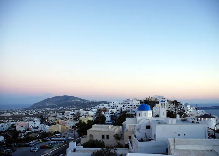 Reverie Santorini 4*