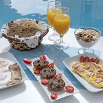 ريفيريا سانتوريني
