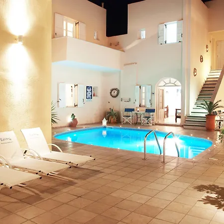 Reverie Santorini Lägenhetshotell Firostefani