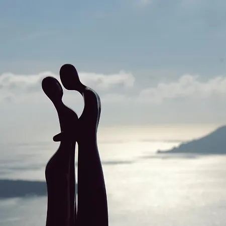 Reverie Santorini Lägenhetshotell Firostefani